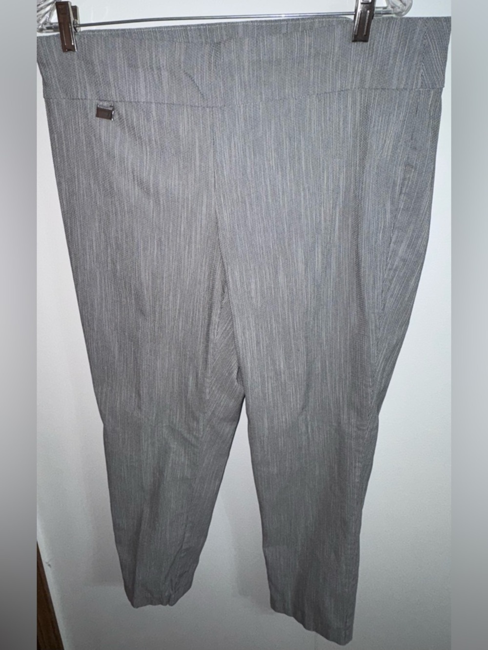 Alfani women Gray Pinstripe Dress Pants - Sleek Professional Cut